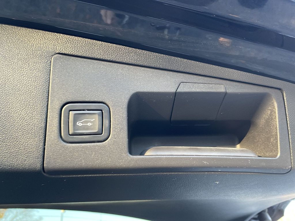 Thumbnail: 2022 Cadillac XT5 - 26