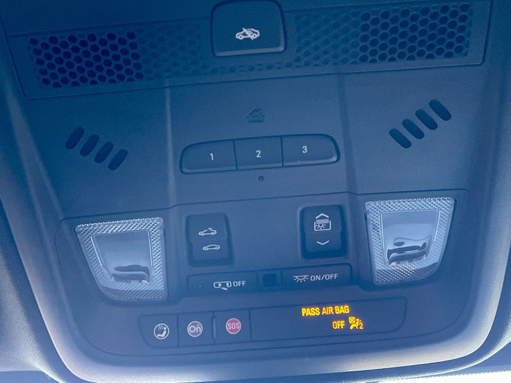 Thumbnail: 2022 Cadillac XT5 - 35