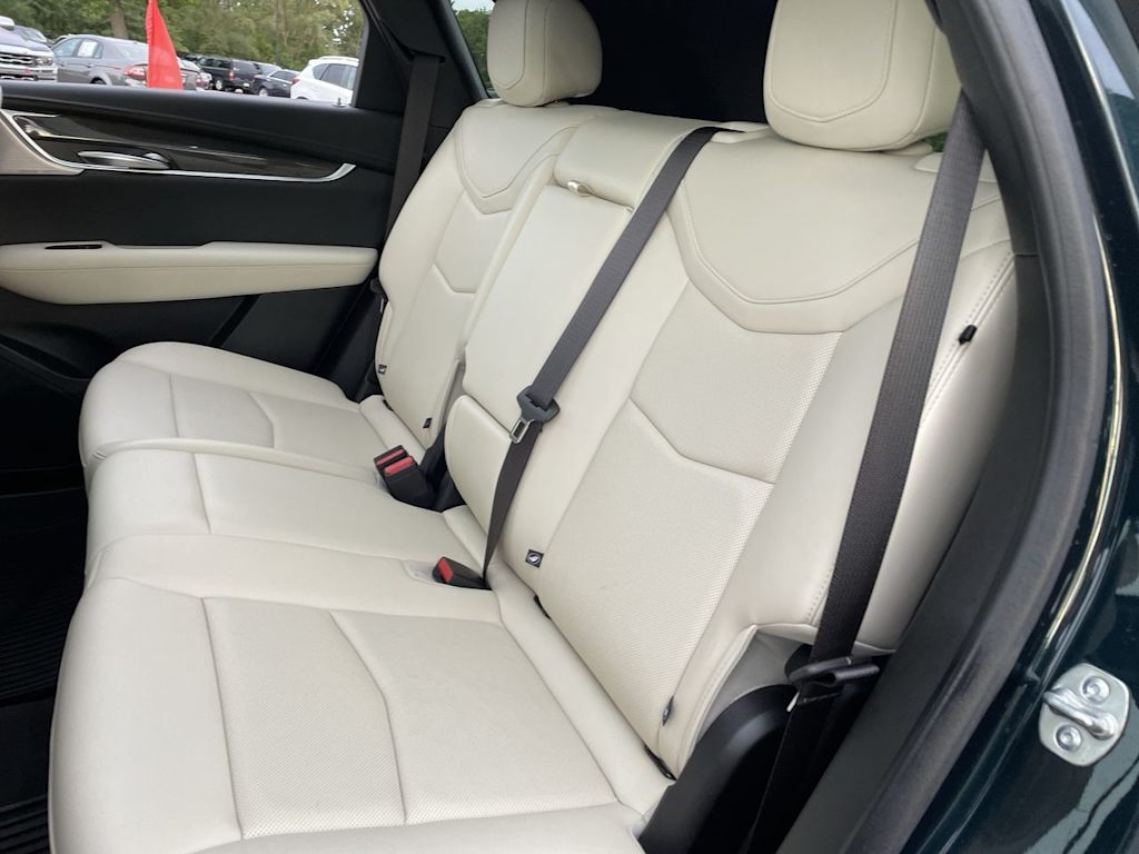 Thumbnail: 2024 Cadillac XT5 - 27