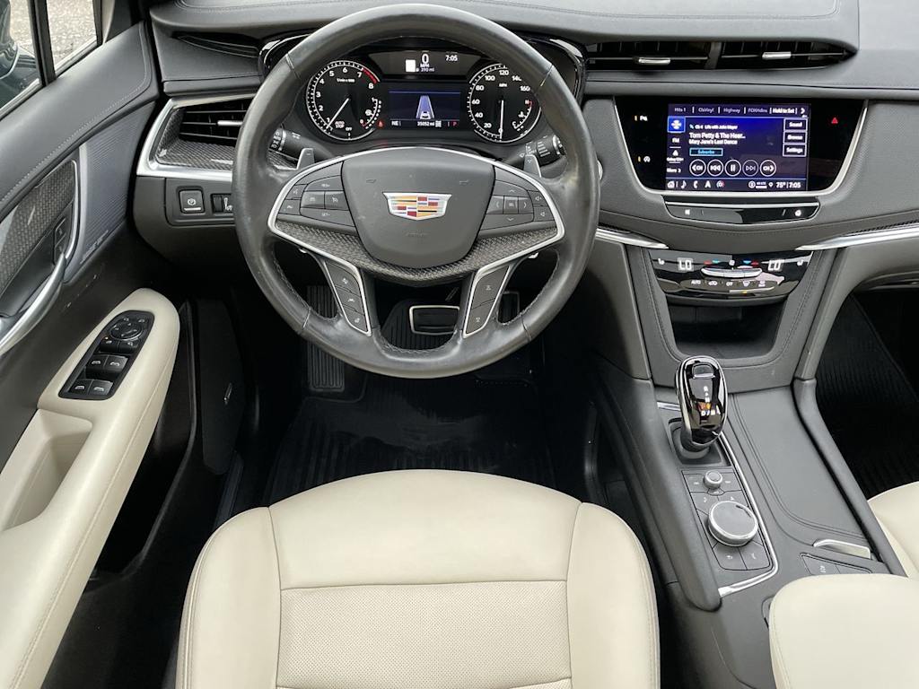 Thumbnail: 2024 Cadillac XT5 - 2