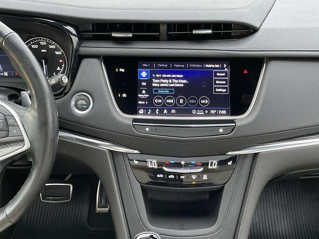 Thumbnail: 2024 Cadillac XT5 - 12