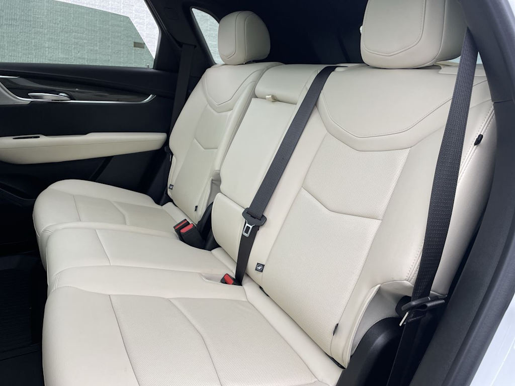 Thumbnail: 2022 Cadillac XT5 - 27