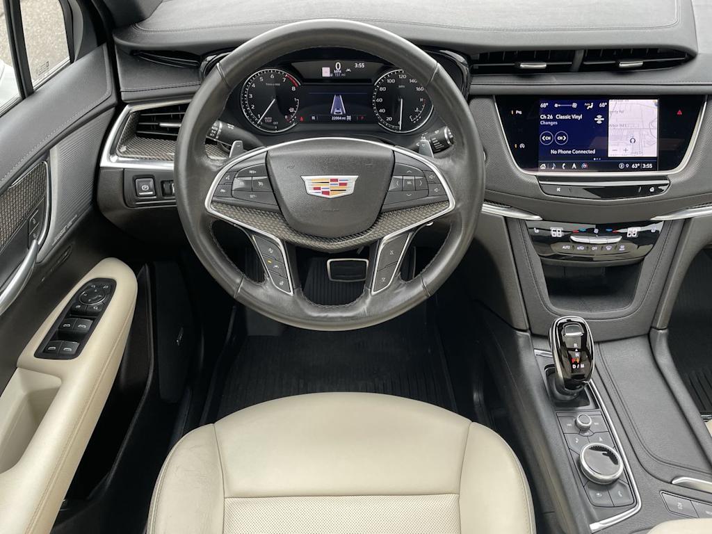 Thumbnail: 2022 Cadillac XT5 - 2