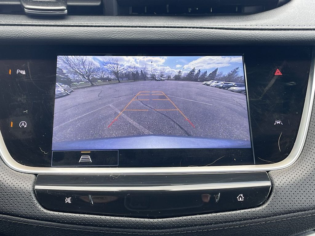 Thumbnail: 2024 Cadillac XT6 - 35