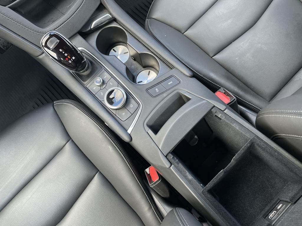 Thumbnail: 2024 Cadillac XT6 - 14