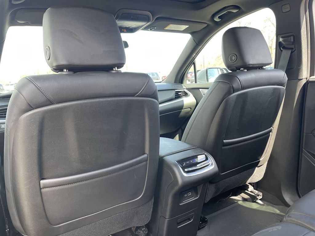 Thumbnail: 2024 Cadillac XT6 - 29