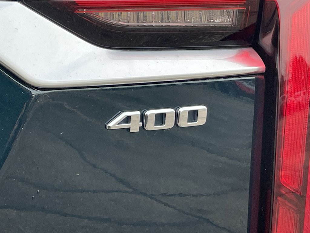 Thumbnail: 2024 Cadillac XT6 - 43
