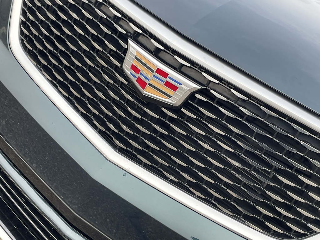 Thumbnail: 2024 Cadillac XT6 - 6