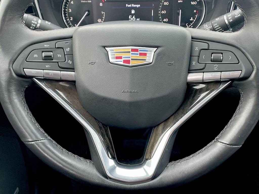 Thumbnail: 2024 Cadillac XT6 - 24