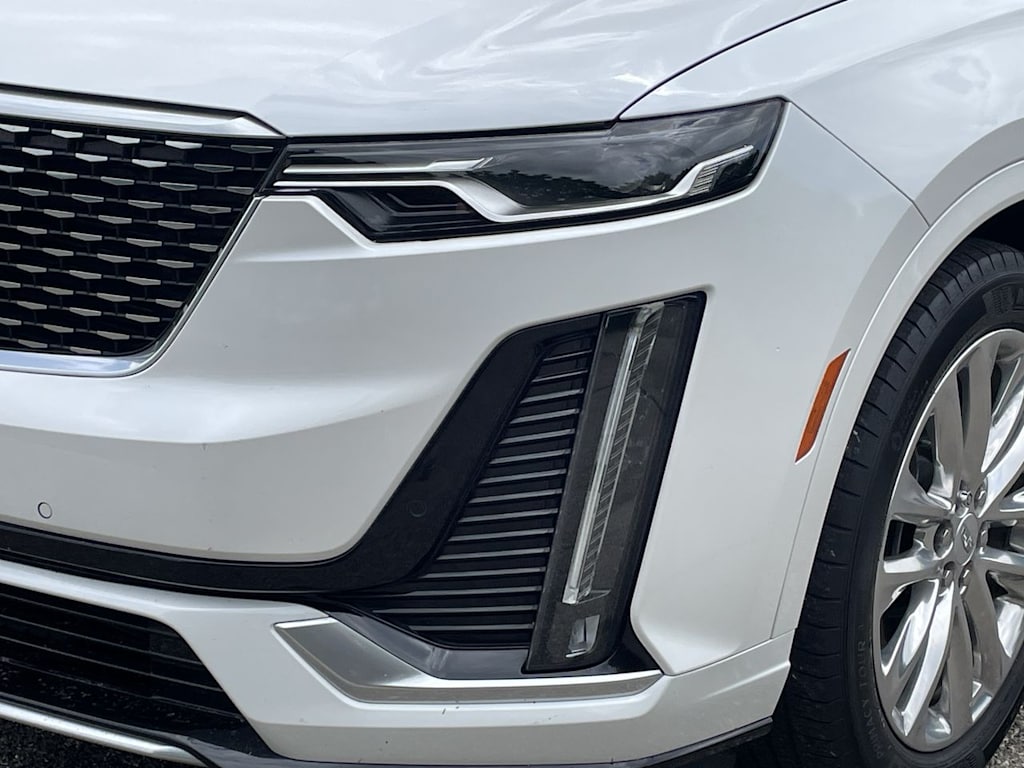 Thumbnail: 2022 Cadillac XT6 - 41