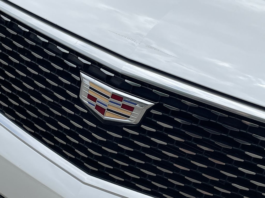 Thumbnail: 2022 Cadillac XT6 - 6