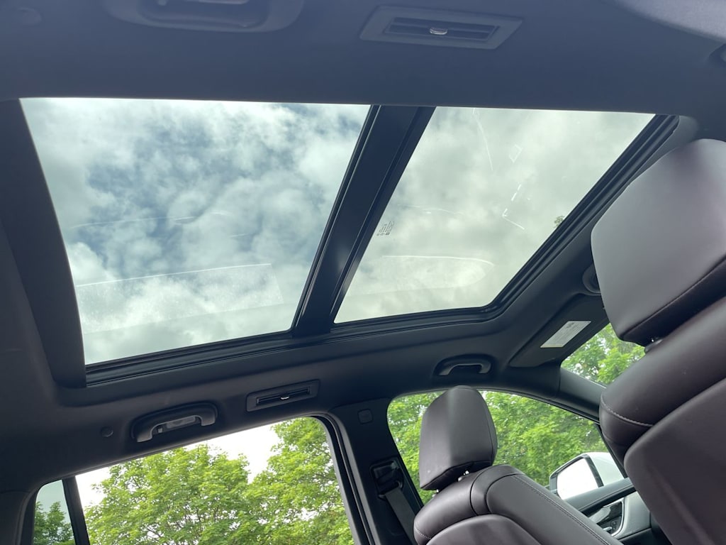 Thumbnail: 2022 Cadillac XT6 - 30