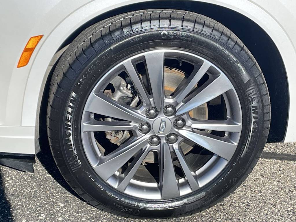 Thumbnail: 2023 Cadillac XT6 - 7