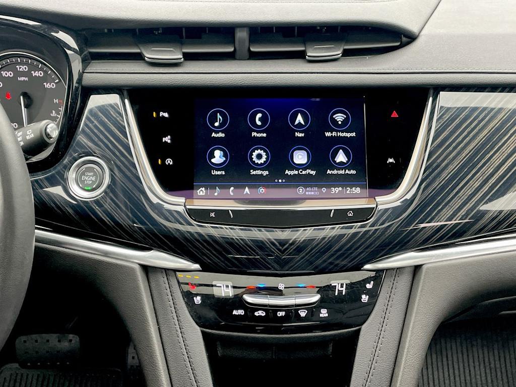 Thumbnail: 2024 Cadillac XT6 - 13