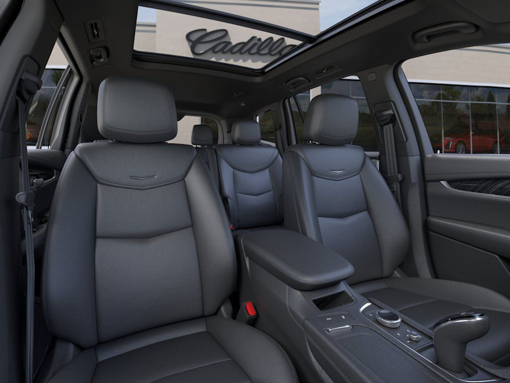 Thumbnail: 2025 Cadillac XT6 - 10