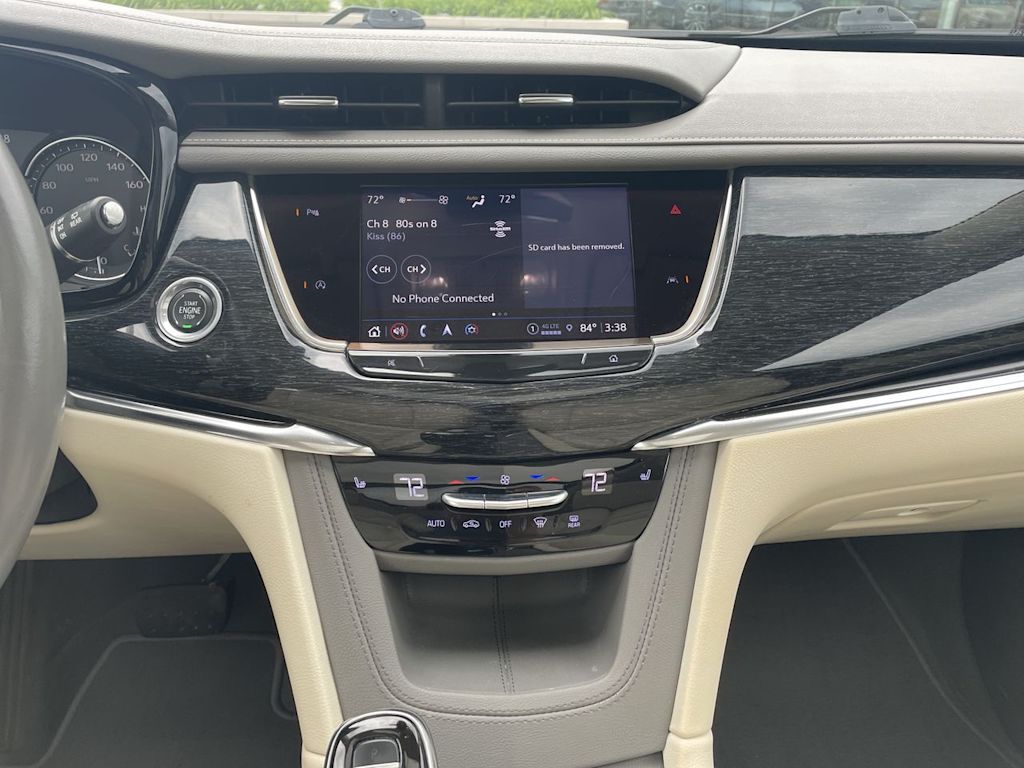 Thumbnail: 2022 Cadillac XT6 - 13