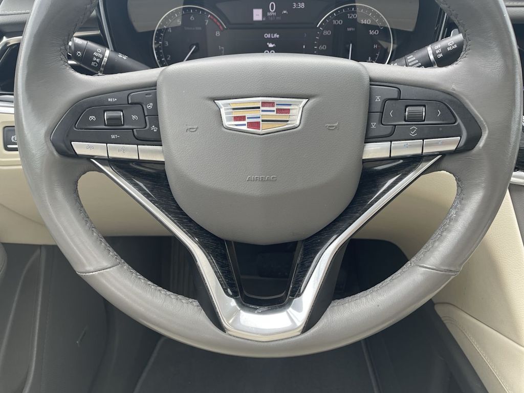 Thumbnail: 2022 Cadillac XT6 - 24