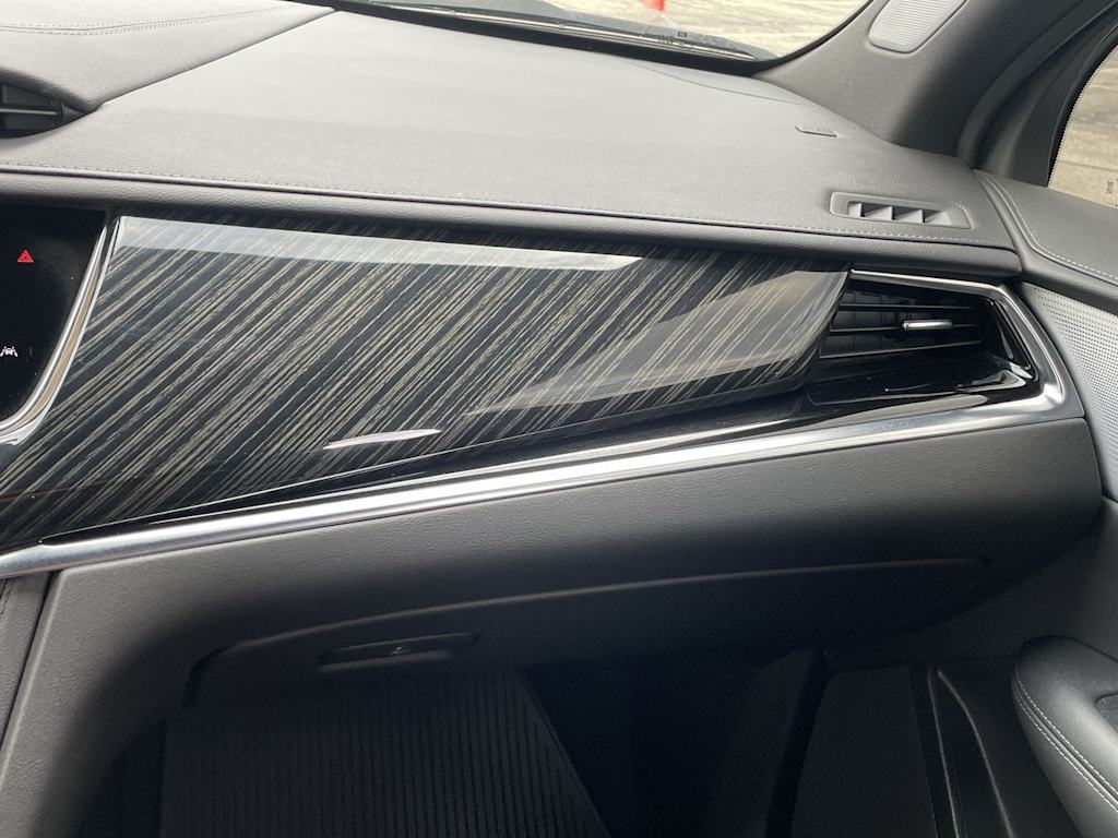 Thumbnail: 2025 Cadillac XT6 - 25
