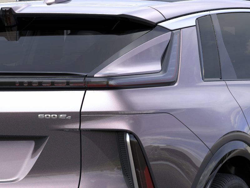 Thumbnail: 2026 Cadillac Lyriq - 20