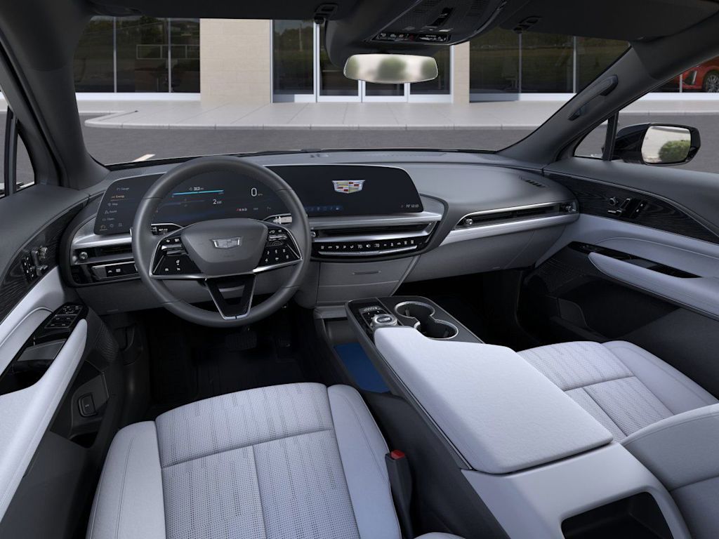 Thumbnail: 2025 Cadillac Lyriq - 2