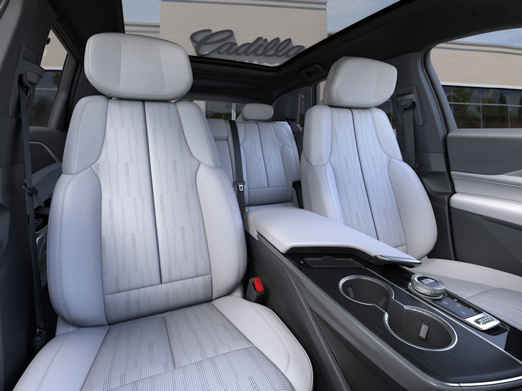 2025 Cadillac Lyriq Sport 1 7