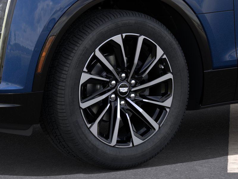 Thumbnail: 2026 Cadillac Lyriq - 6