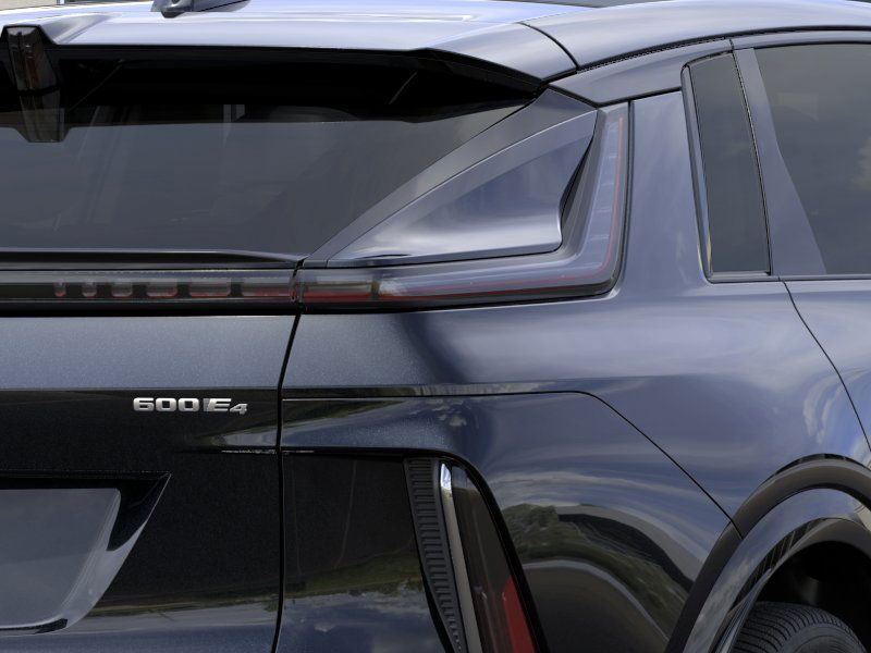 2025 Cadillac Lyriq Sport 1 19