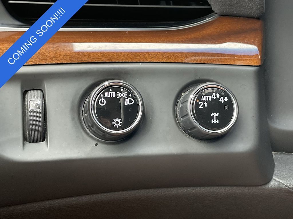 Thumbnail: 2018 Cadillac Escalade - 40
