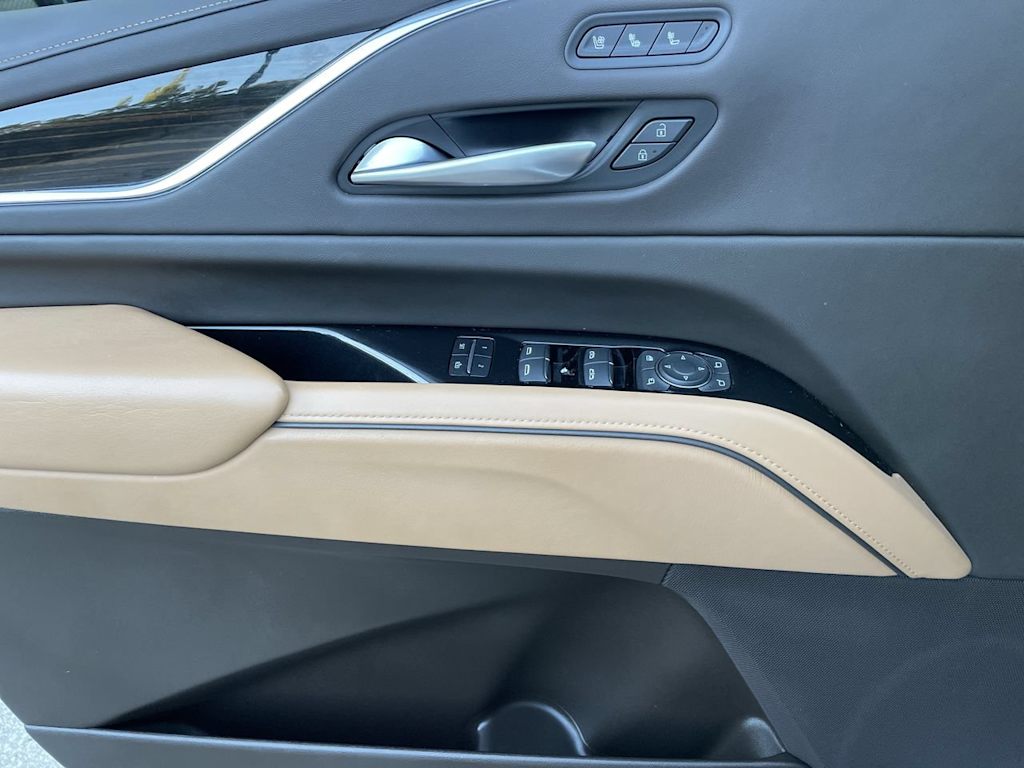 Thumbnail: 2023 Cadillac Escalade - 43