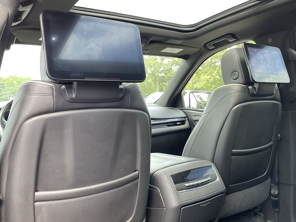 Thumbnail: 2021 Cadillac Escalade - 30