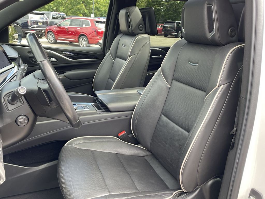 Thumbnail: 2021 Cadillac Escalade - 9