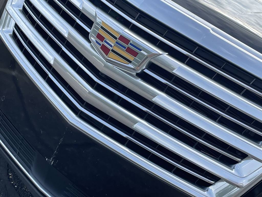 Thumbnail: 2018 Cadillac Escalade - 5