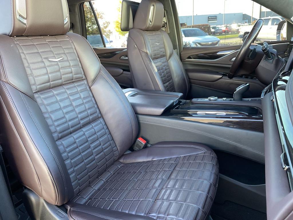 Thumbnail: 2023 Cadillac Escalade - 11