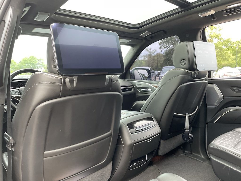 Thumbnail: 2022 Cadillac Escalade - 28