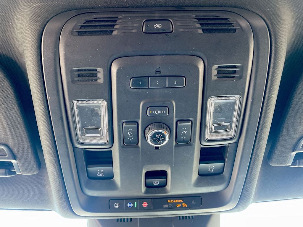 Thumbnail: 2021 Cadillac Escalade - 41