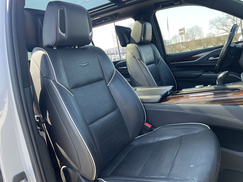 Thumbnail: 2021 Cadillac Escalade - 10