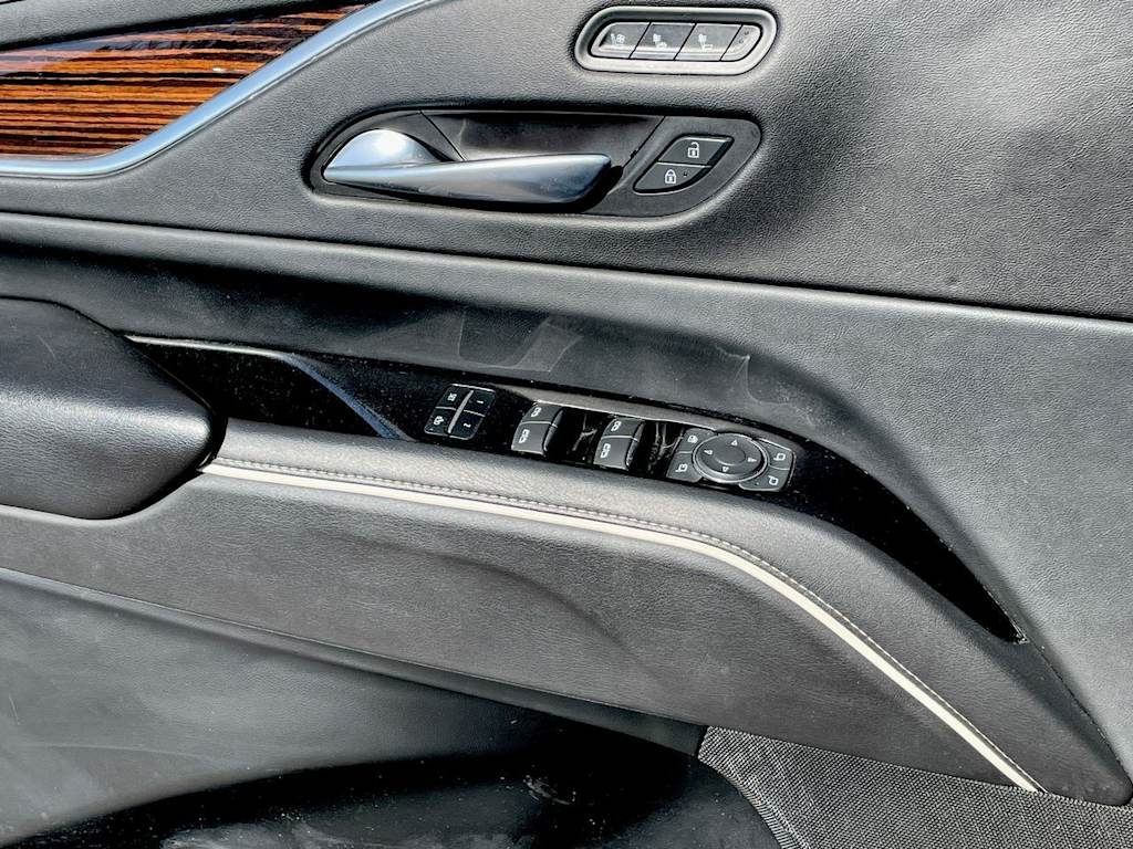 Thumbnail: 2021 Cadillac Escalade - 42