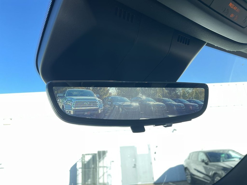 Thumbnail: 2024 Cadillac Escalade - 37