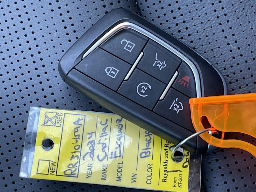 Thumbnail: 2024 Cadillac Escalade - 16