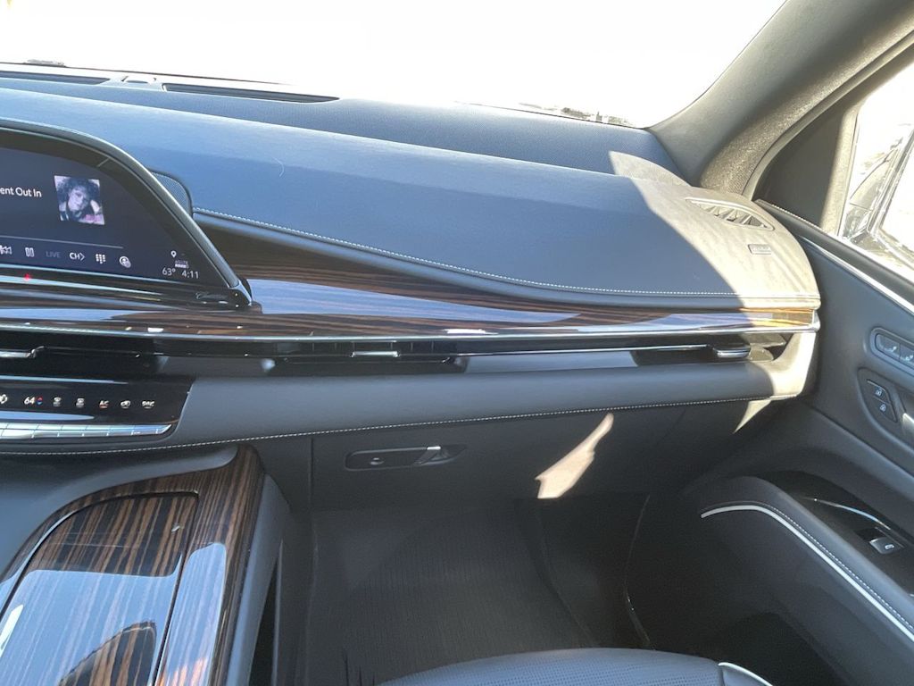 Thumbnail: 2024 Cadillac Escalade - 26