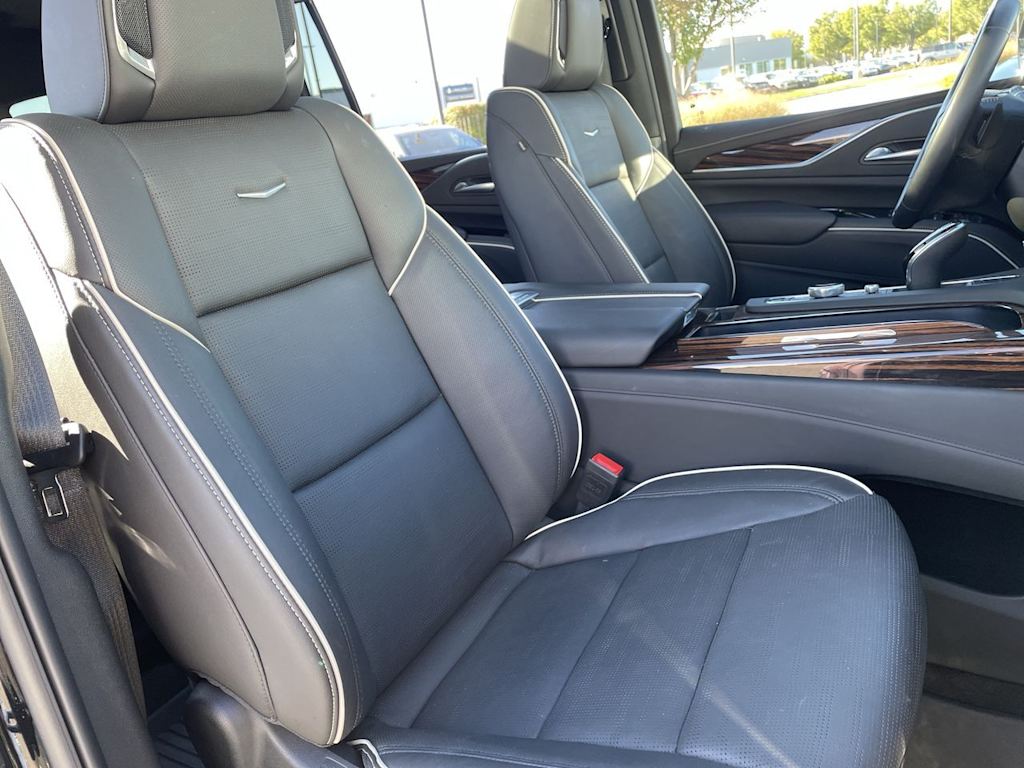 Thumbnail: 2024 Cadillac Escalade - 10