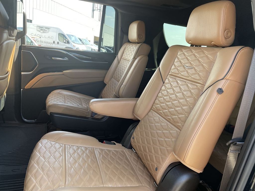 Thumbnail: 2021 Cadillac Escalade - 27