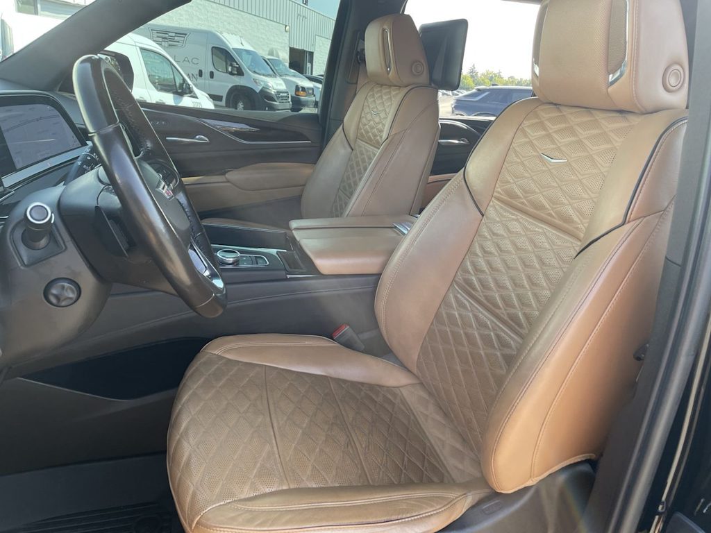 Thumbnail: 2021 Cadillac Escalade - 9