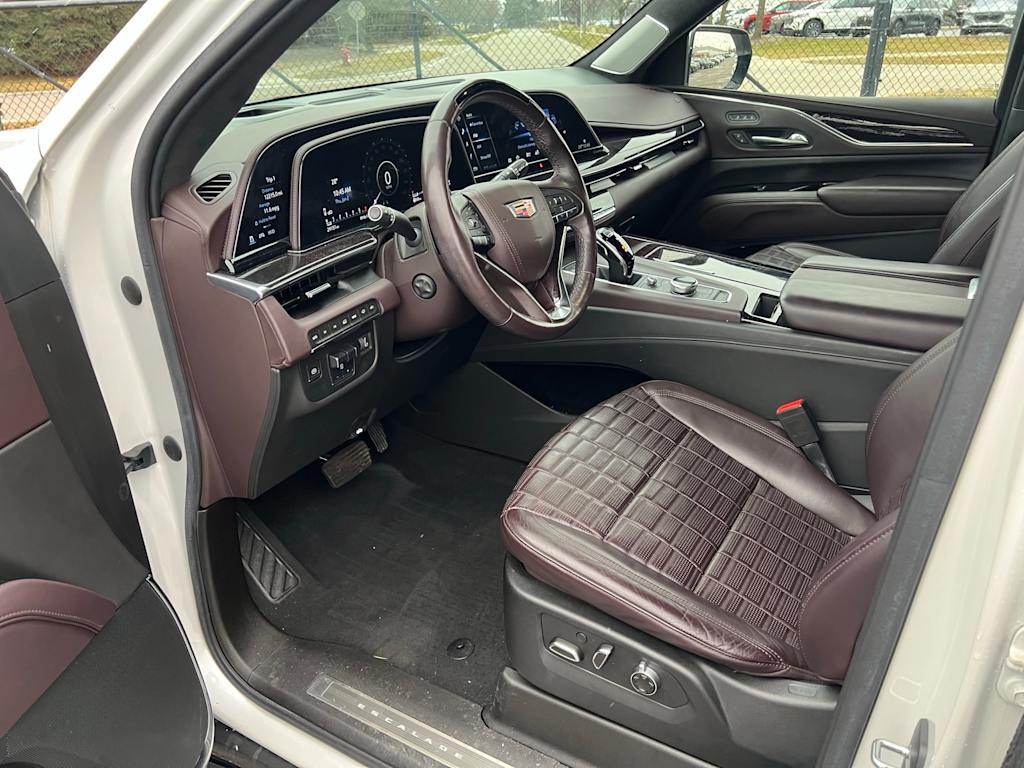 2021 Cadillac Escalade ESV Premium Luxury Platinum 4