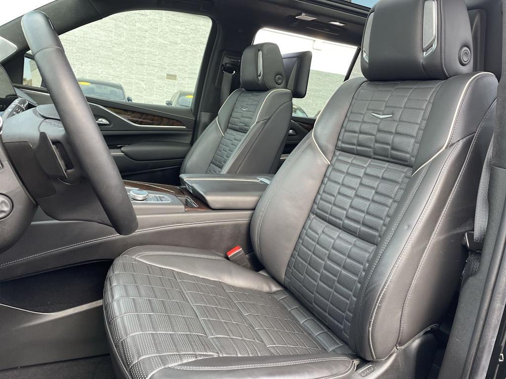 2021 Cadillac Escalade ESV Sport Platinum 9