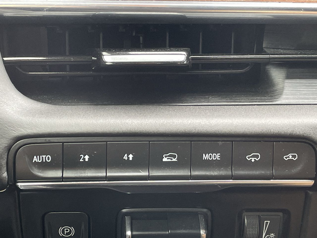 2021 Cadillac Escalade ESV Sport Platinum 39