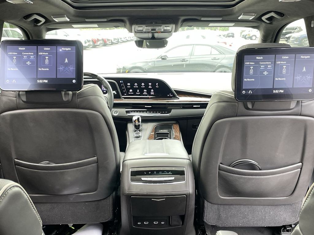 2021 Cadillac Escalade ESV Sport Platinum 31