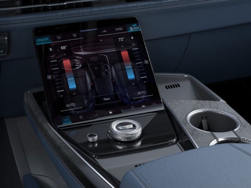 2025 Cadillac Escalade IQ Sport 2 25