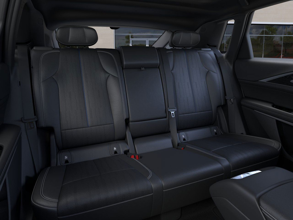 Thumbnail: 2026 Cadillac Lyriq - 9