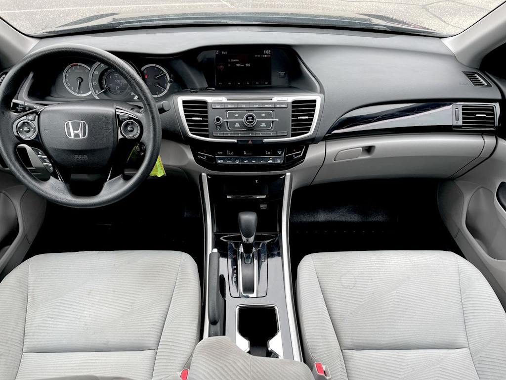 Thumbnail: 2017 Honda Accord - 8